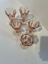 Load image into Gallery viewer, Vintage Pink Footed Sundae Glasses (5)

