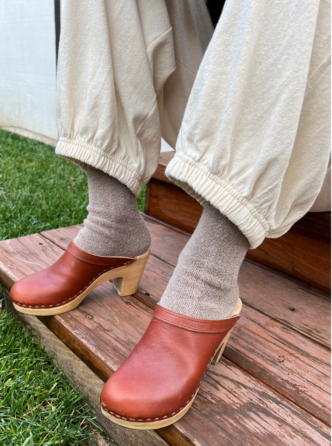 Le Bon Shoppe - Balloon Pants in Shade "Naturel"