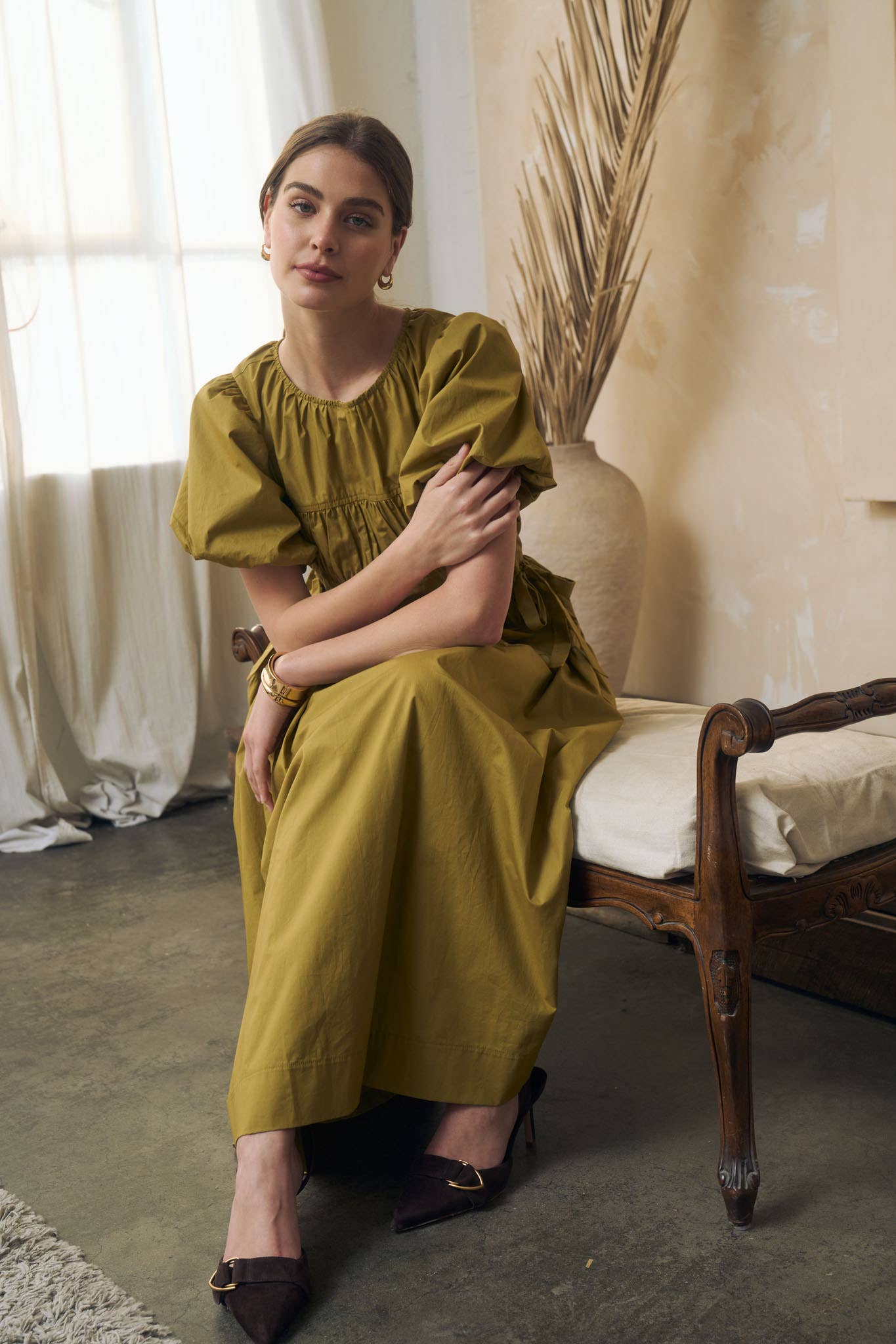 ROUND NECK PUFF SLEEVE SIDE TIE MIDI DRESS: CITRON