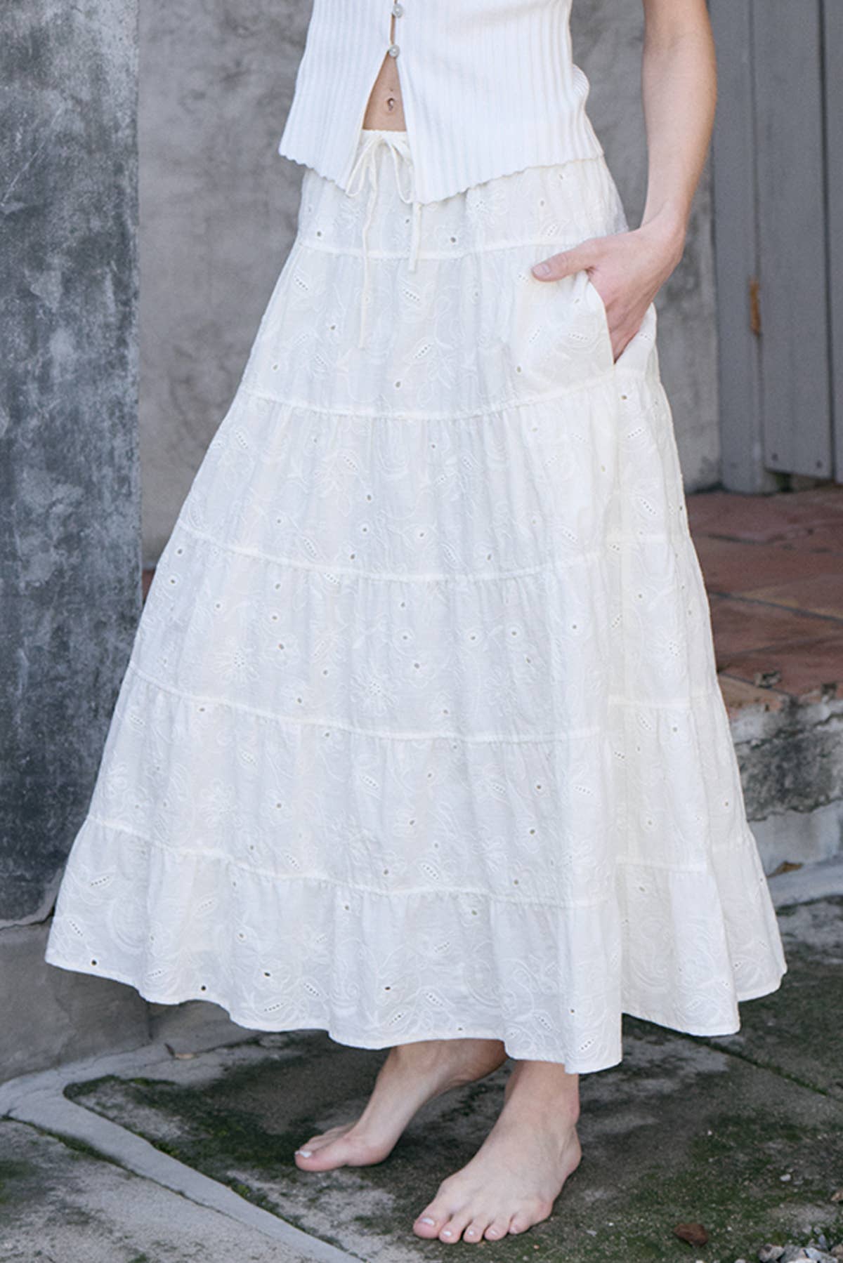 Tiered Eyelet Cotton Maxi Skirt - IVORY