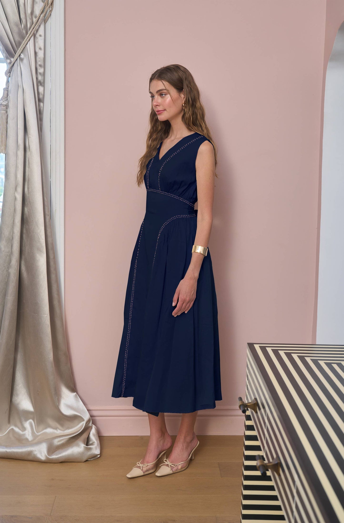 TIE BACK CONTRAST STITCH MIDI DRESS: DARK NAVY