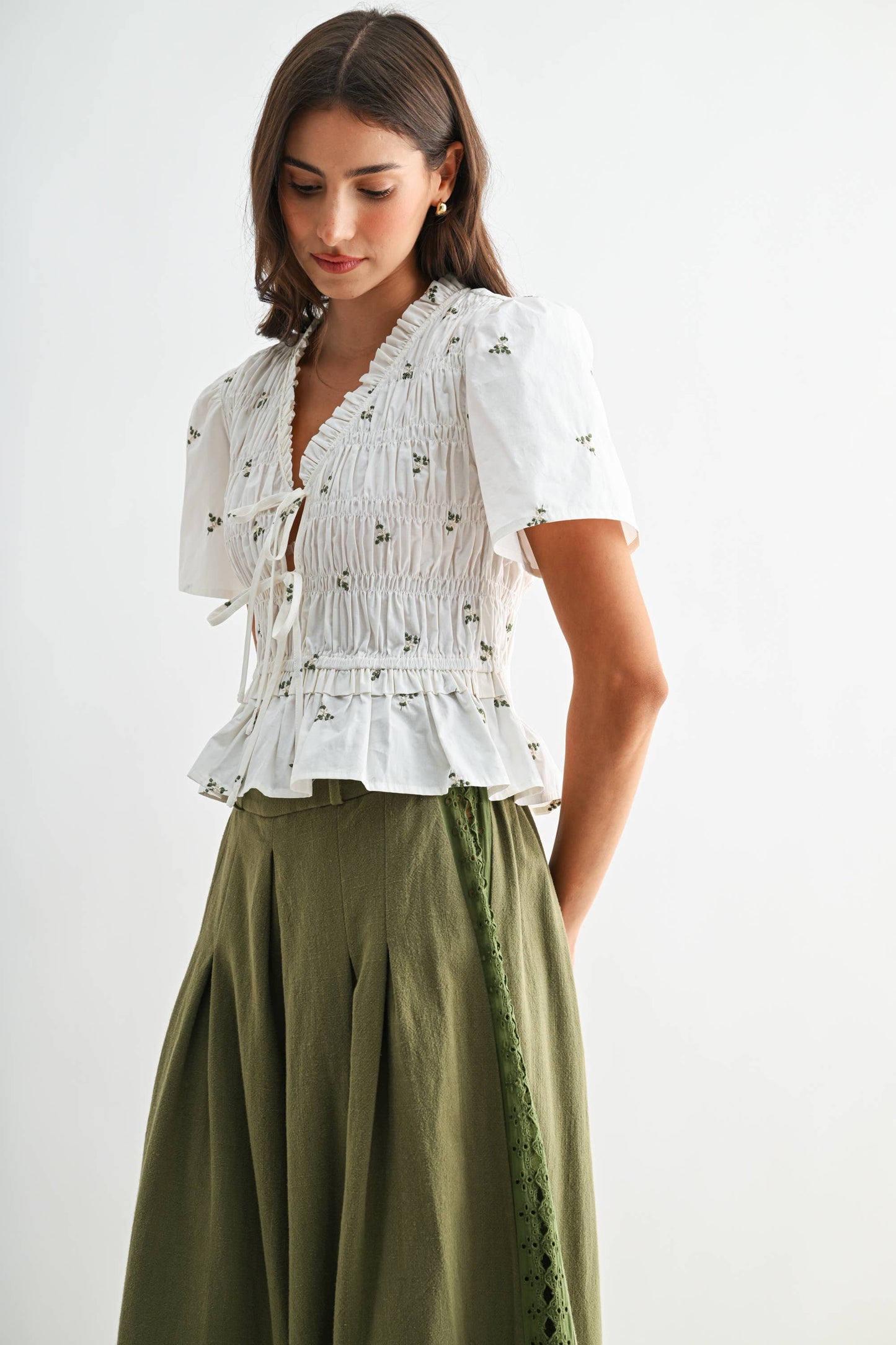 Embroidered Cotton Peplum Blouse with Pleated: IVORY MULTI