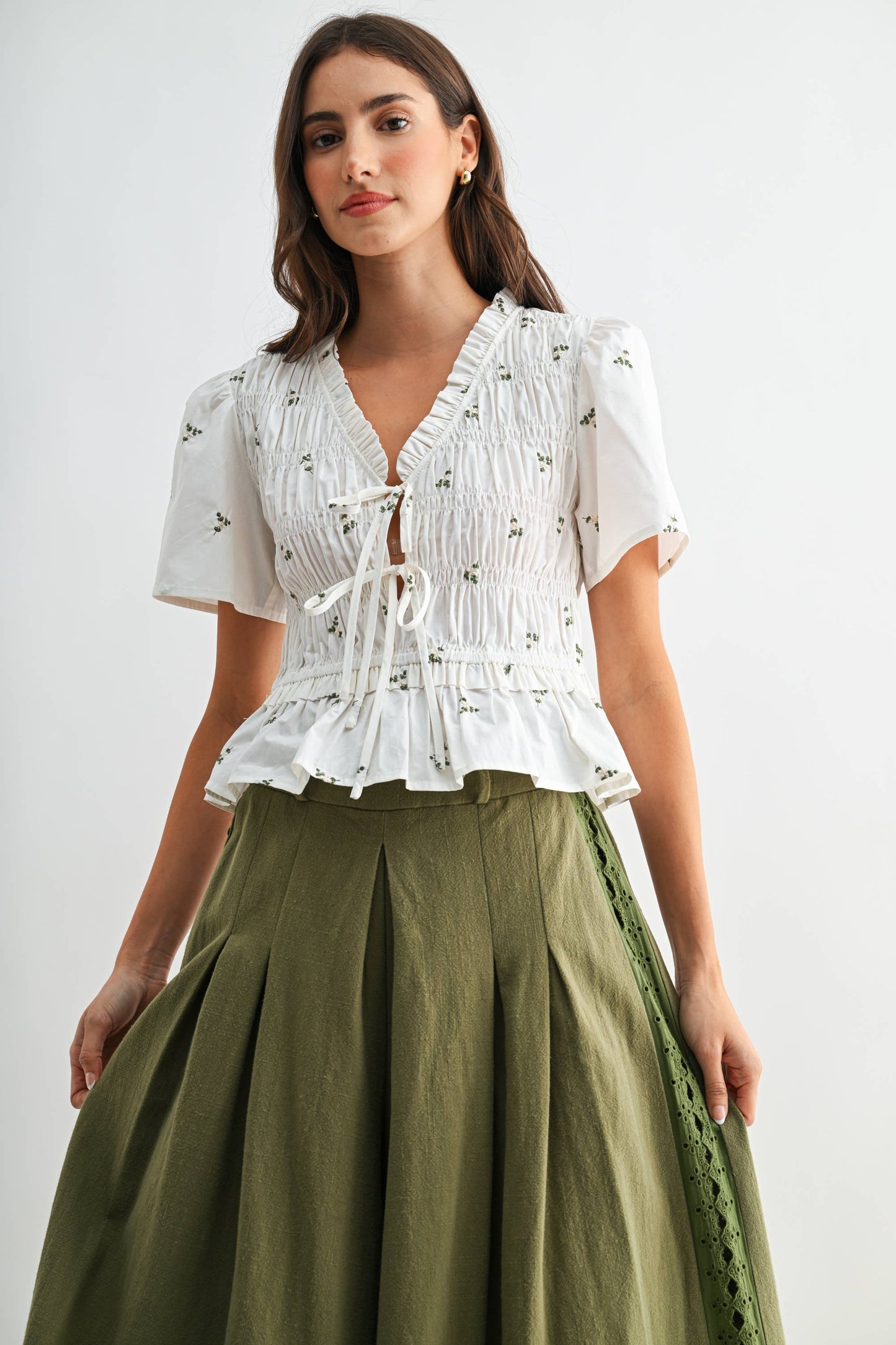 Embroidered Cotton Peplum Blouse with Pleated: IVORY MULTI