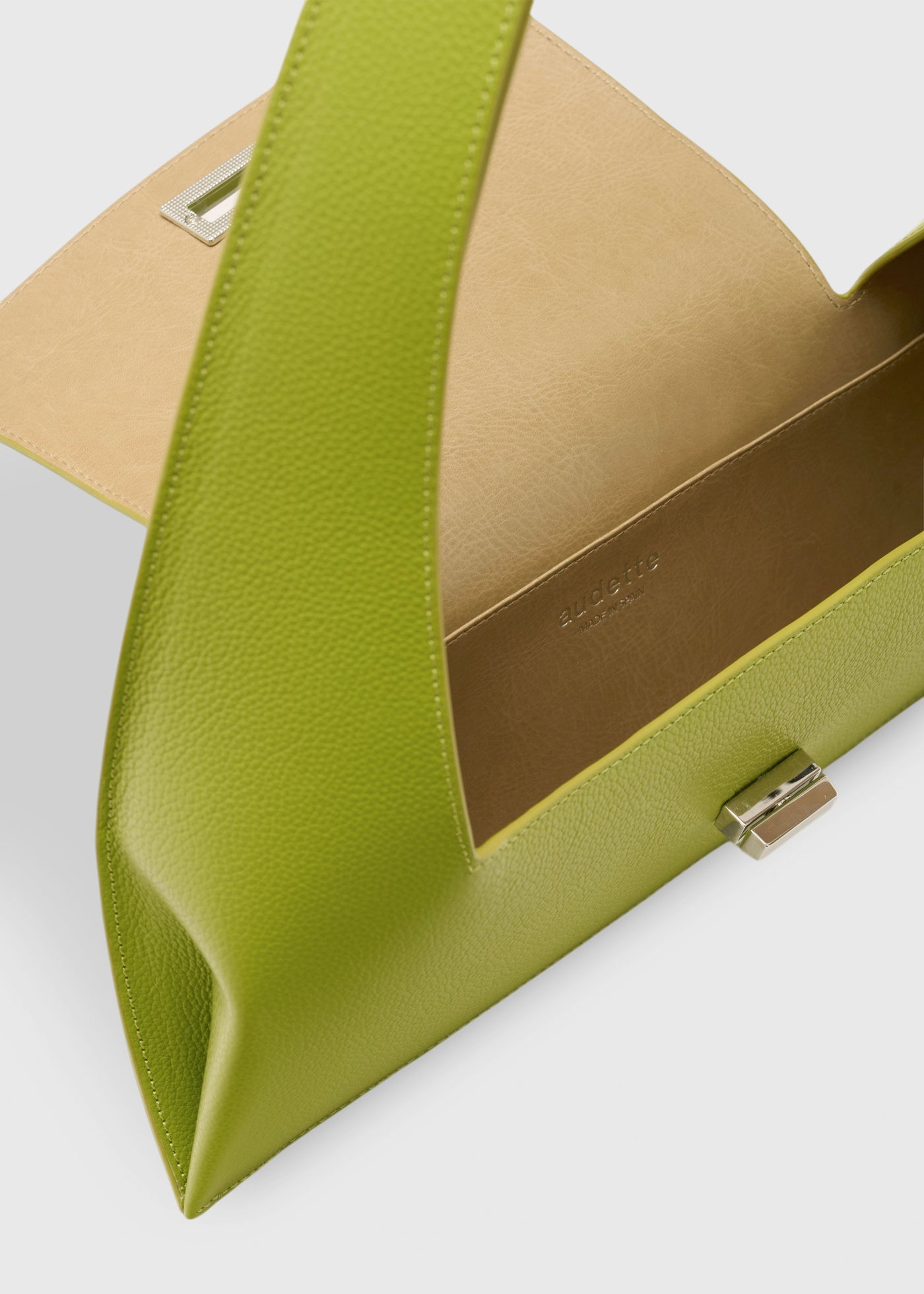 Audette - Baguette - Pistache Grained