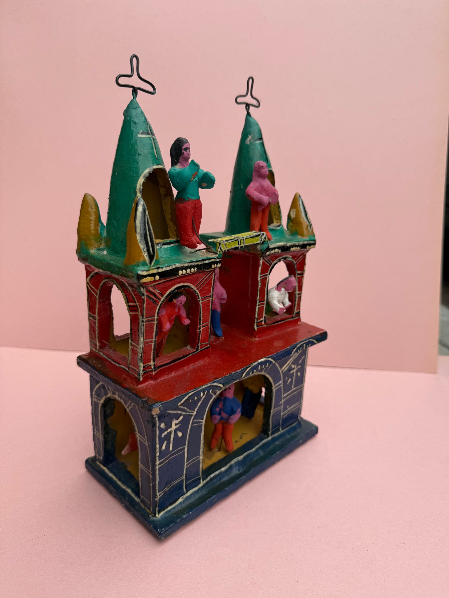 Church Sculpture by artist Calendario Medrano (#4)