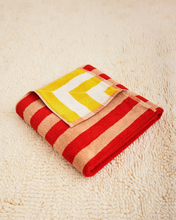 Load image into Gallery viewer, Dusen Dusen Desert Stripe Bath Towel
