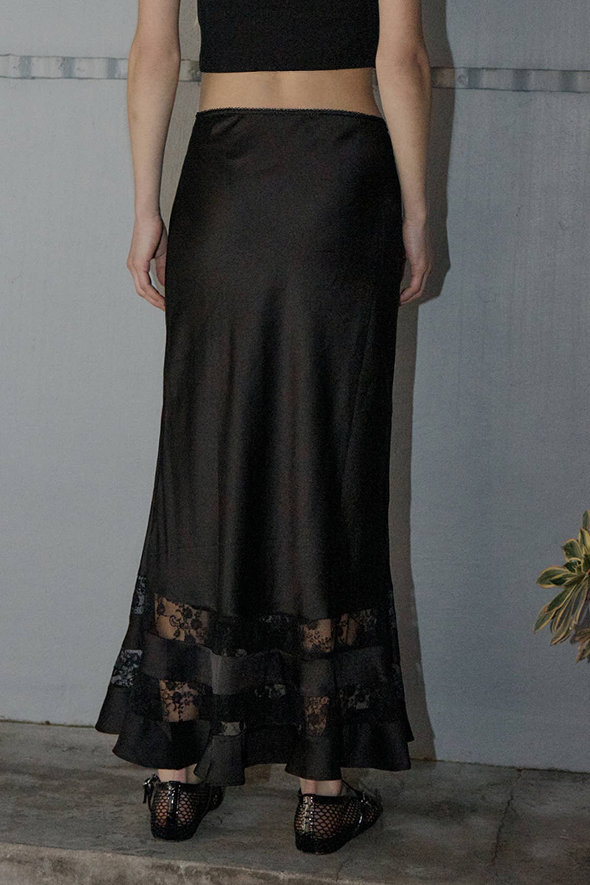 Satin Lace Trim Midi Skirt - BLACK