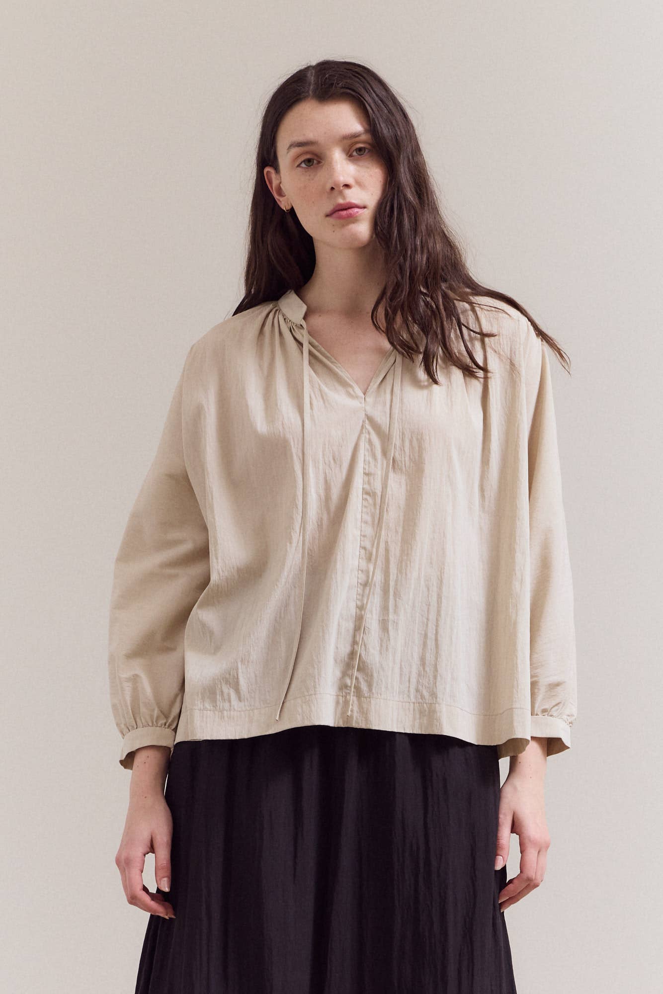 TENCEL TIED BLOUSE: ECRU SMALL