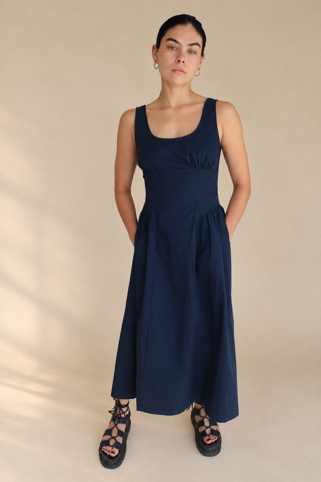 Gathered Waist Midi Dress - NAVY