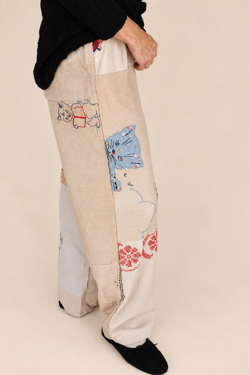 Embroidered Gees Pant