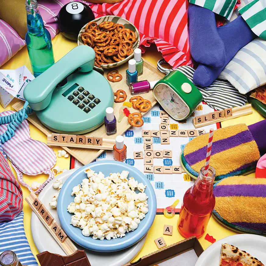Piecework Pajama Party - 1000 Pieces Puzzle