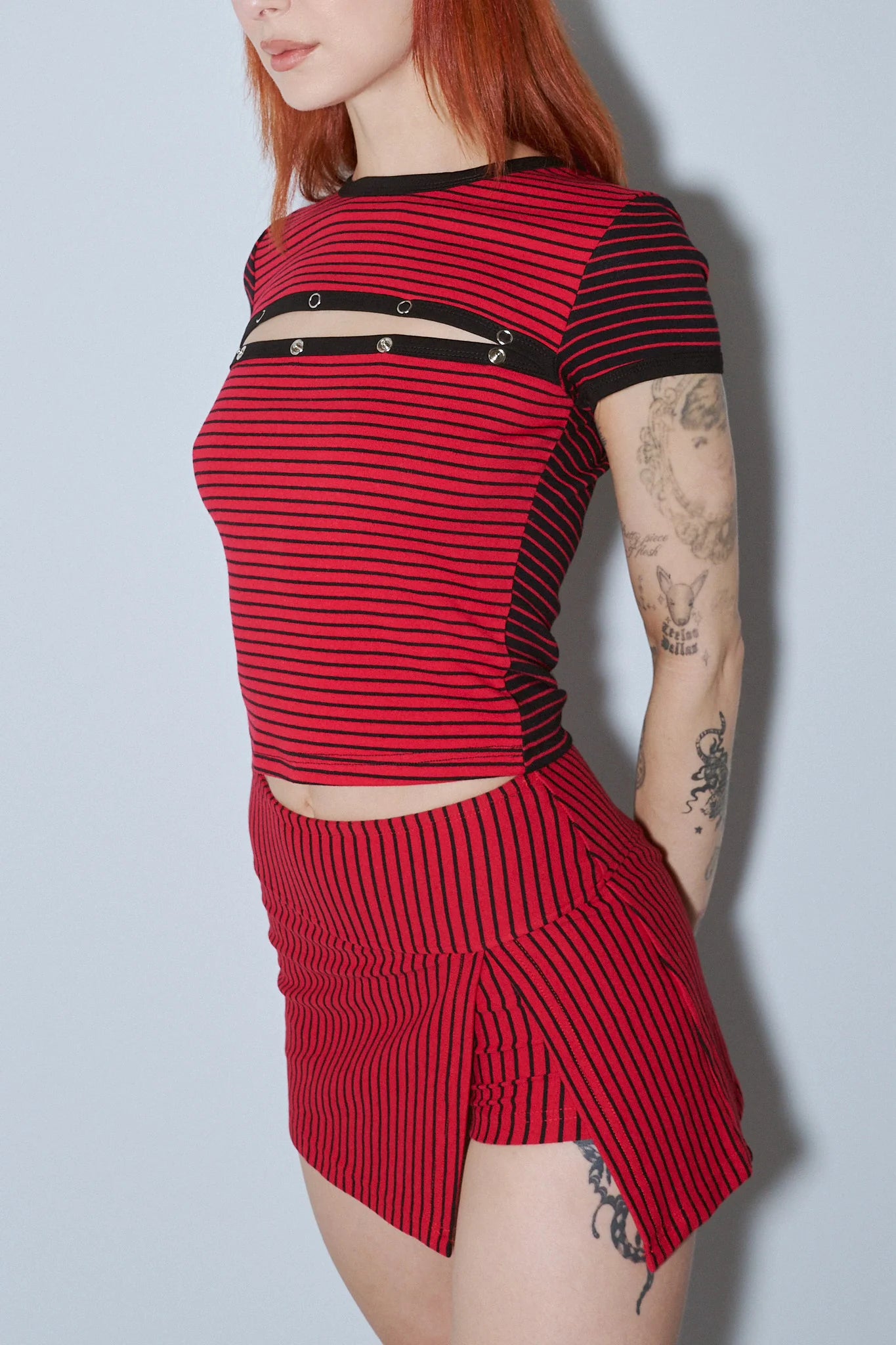 Fashion Brand Company Calvin Snap Tee Blood Stripe