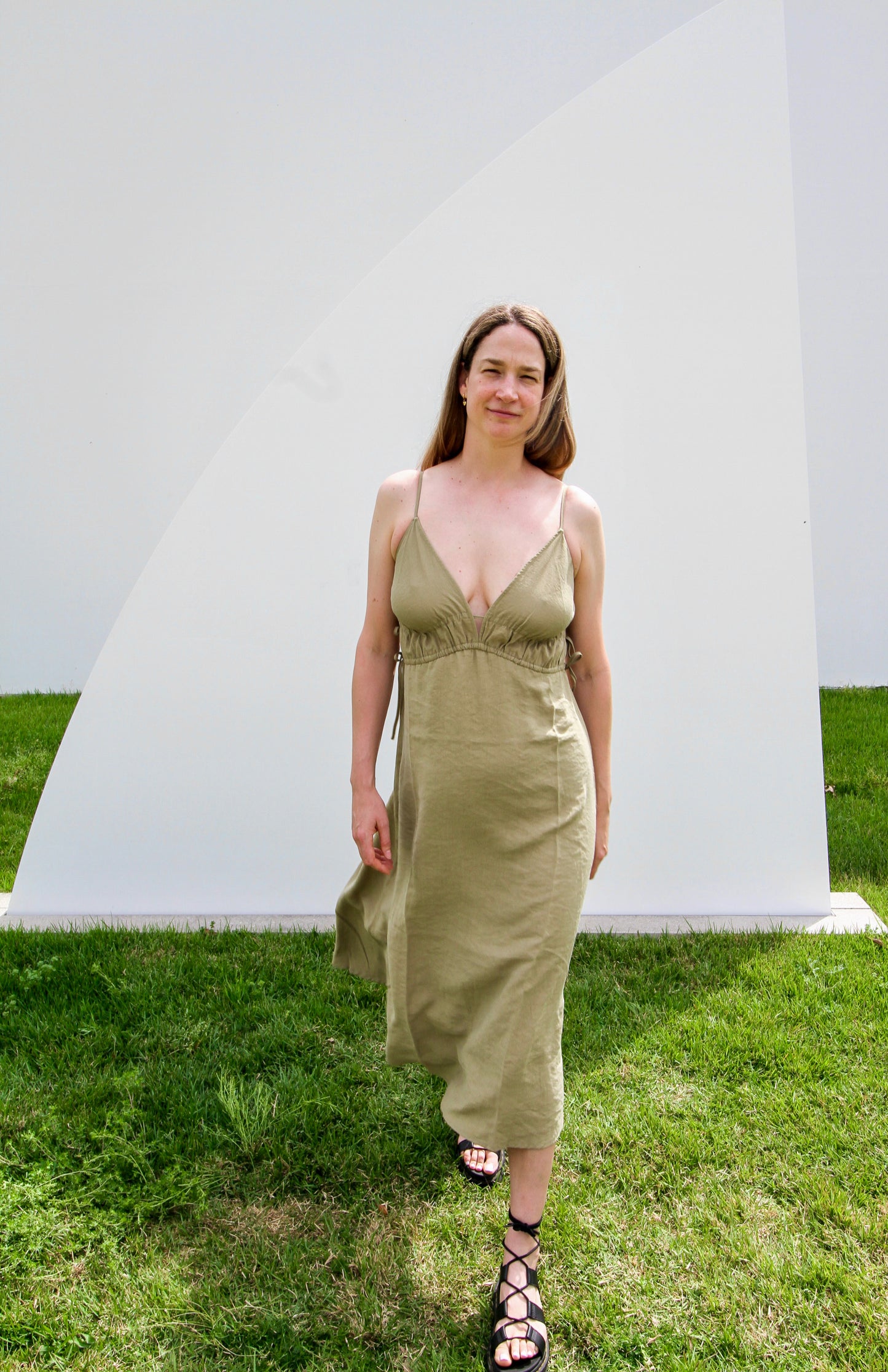 Sofia Ties Maxi Dress in khaki