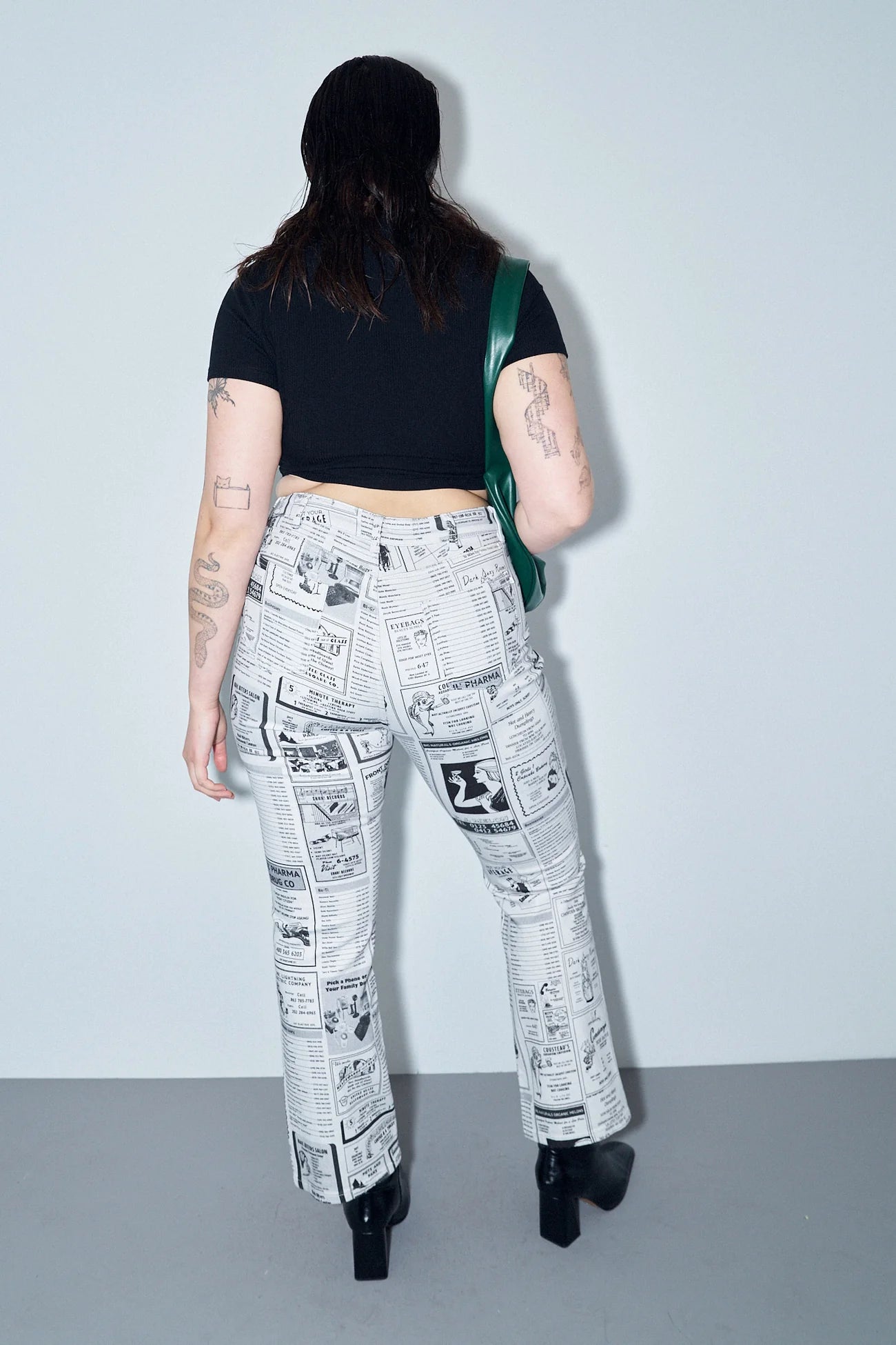 Fashion Brand Company White Pages Nap Jeans